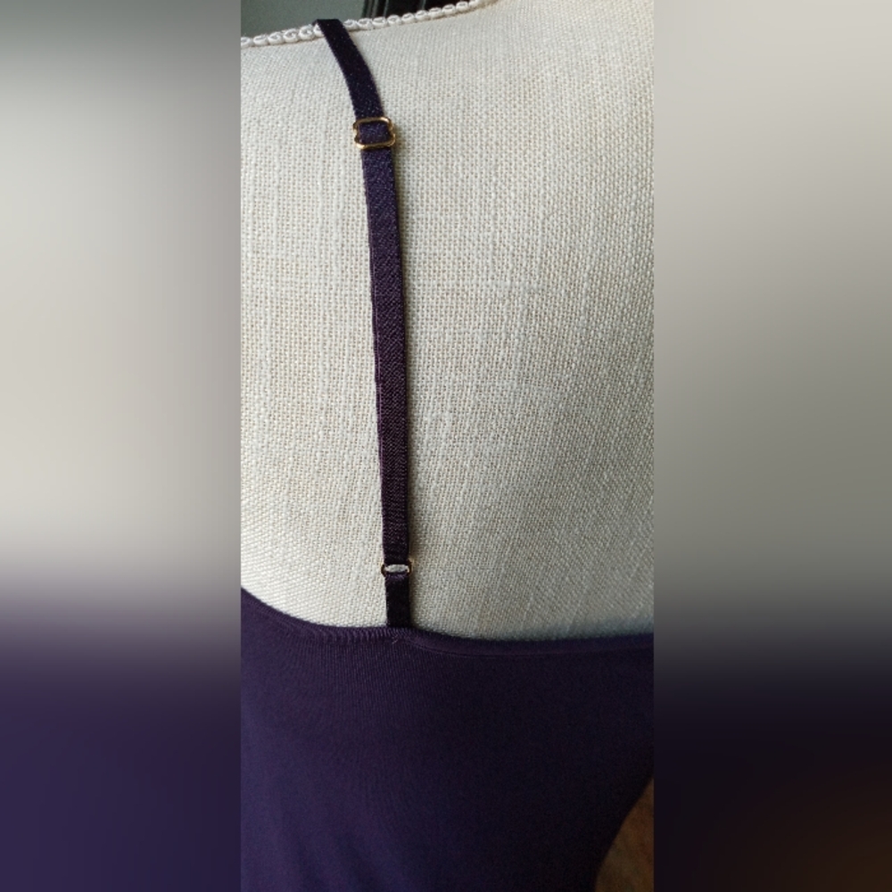 The Limited Tank Top - Picture 4 of 6